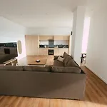 Moderne Et Equipe Confort * ゲブビレル