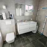 Moderne Et Equipe Confort